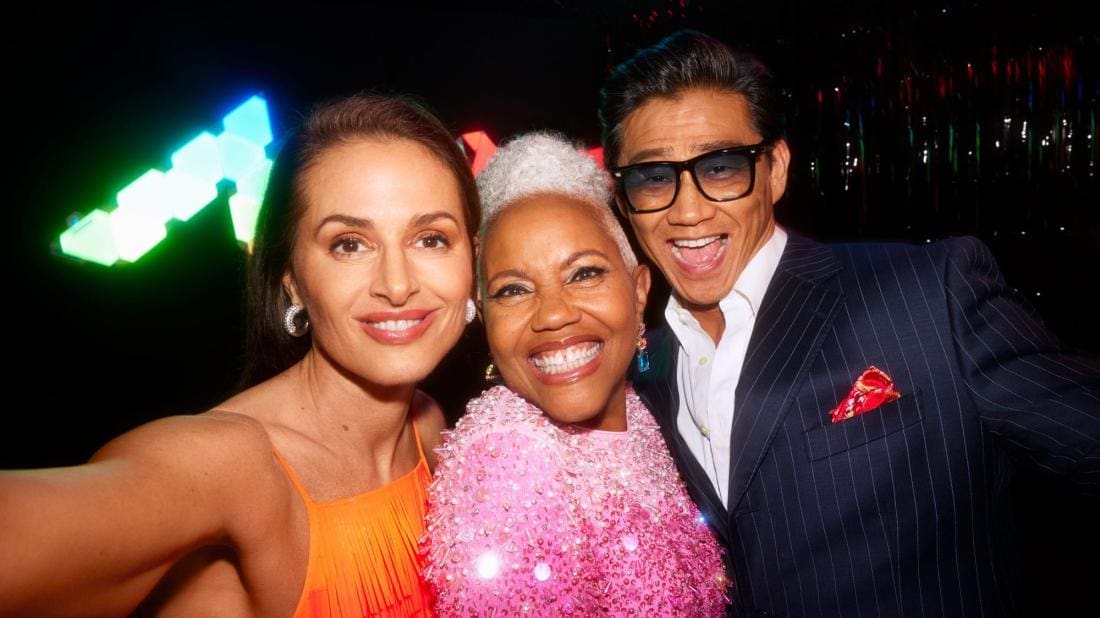 CellphonePOV 1700 R1 web