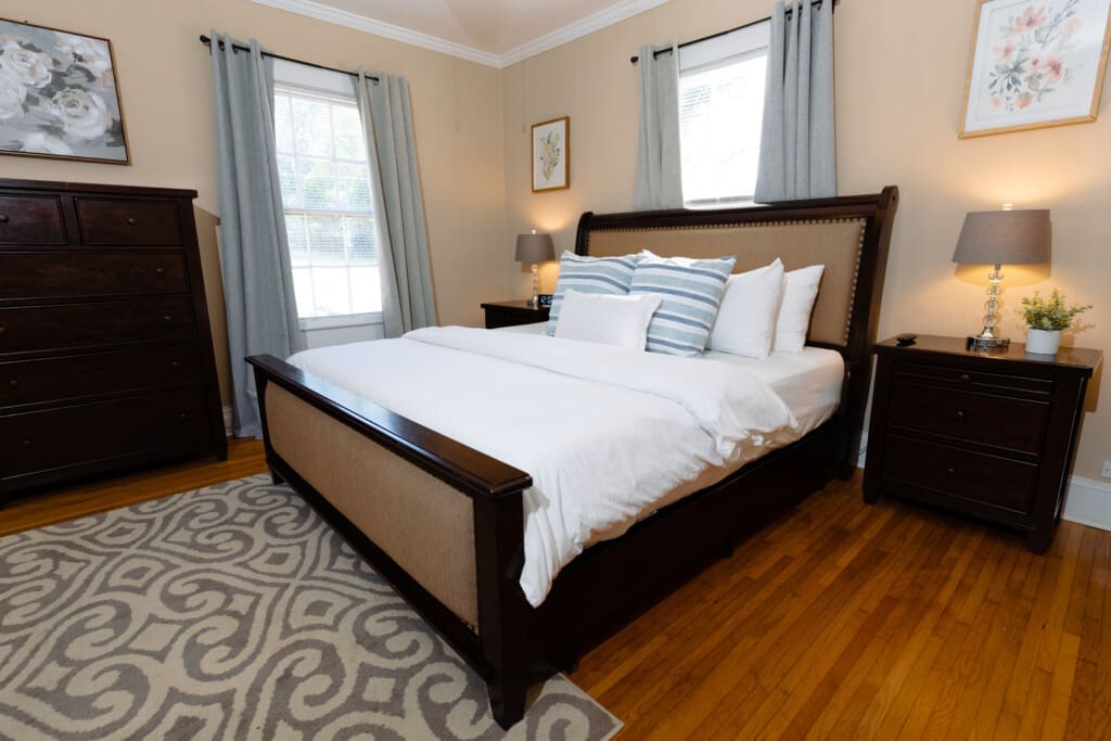 b88d2a5c 42f5 4a30 8434 6fb60dd2e5cb.jpg