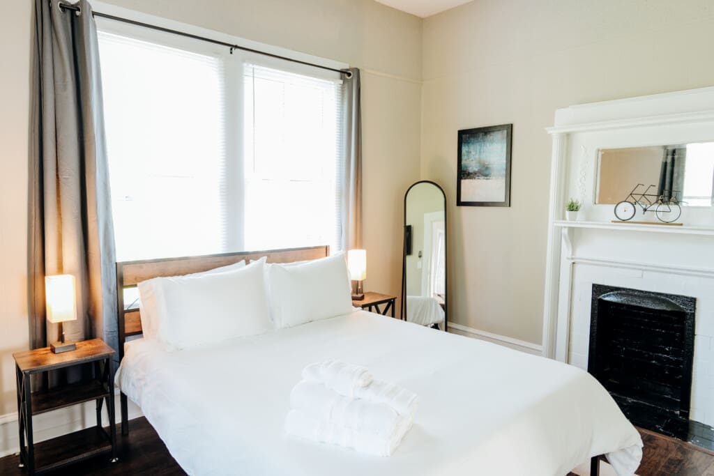 d82c7fac 5b8e 475f a785 4e4029f457f4