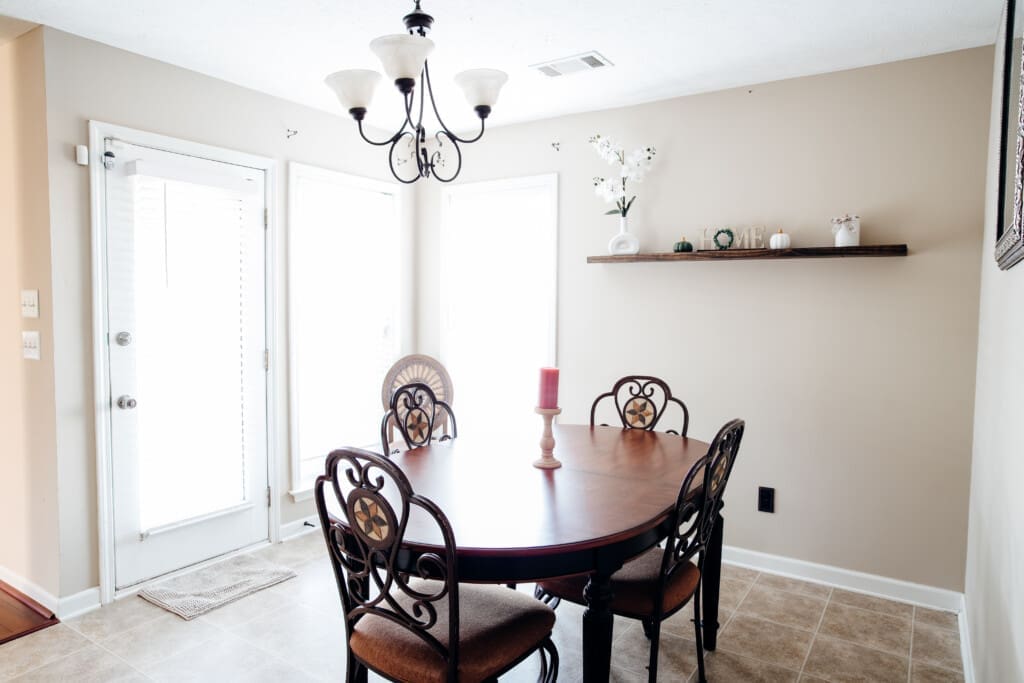 f97f01df e6c6 4776 8c45 253602350824