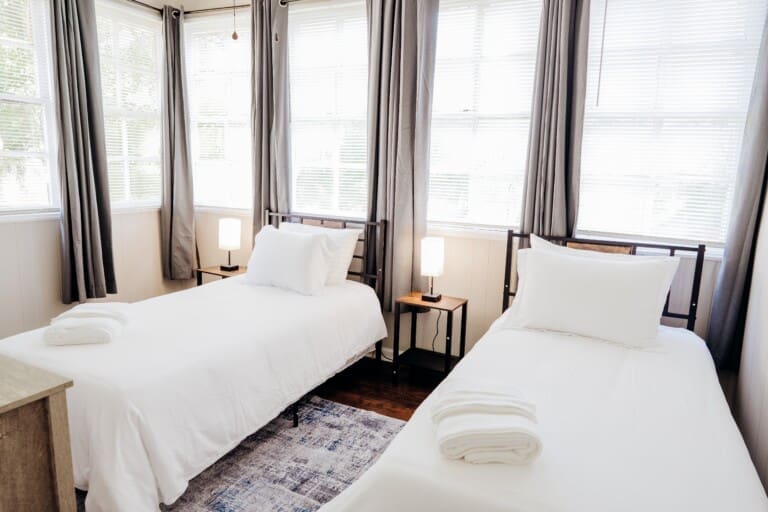 a1f16dce d965 475c 8a3b f33e34675fd3