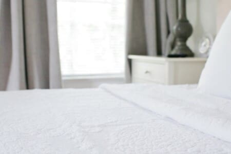 e3b4aadf 9de1 4bd9 8b42 b5f34d3ef9c5